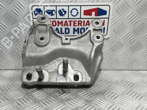 gearbox-mount-ford-transit-v363-van-fcd-fdd-2013-40383353 main image