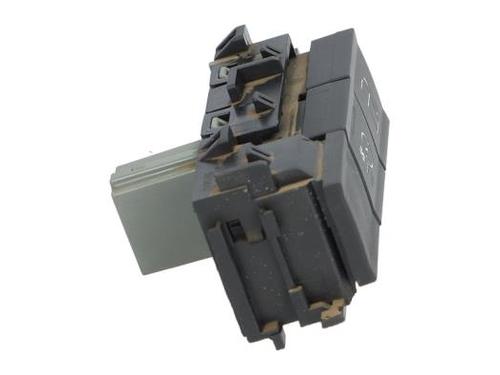 switch-opel-astra-l-ov5-2021-40474573 main image