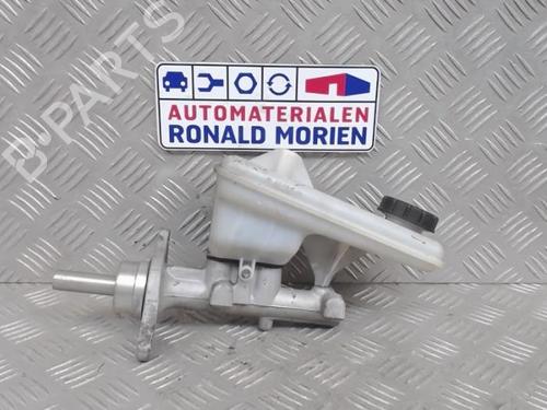 Used Brake master cylinder Brake master cylinder OPEL VIVARO A Van (X83) 2.0 CDTI (F7) (114 hp) 40367655 40367655