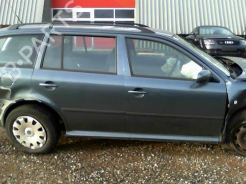 Used Right rear door Right rear door SKODA OCTAVIA I Combi (1U5) 1.9 TDI (100 hp) 40482431 40482431