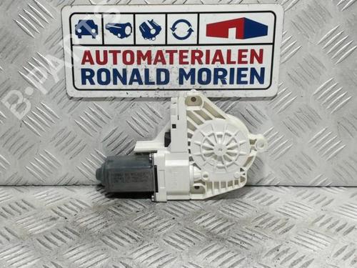 electronic-module-audi-a4-b8-avant-8k5-2007-2008-2009-2010-2011-2012-2013-2014-2015-2016-2017-40430942 main image