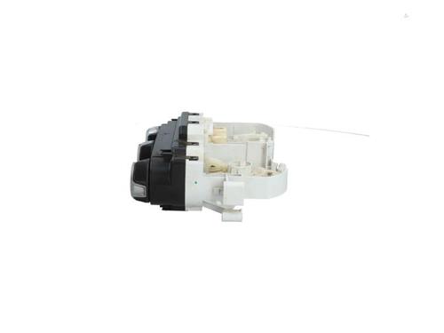 climate-control-nissan-micra-v-k14-2016-40476642 main image
