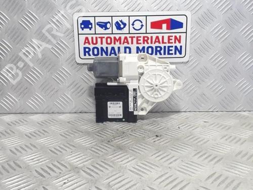 electronic-module-audi-a3-sportback-8pa-2004-2005-2006-2007-2008-2009-2010-2011-2012-2013-2014-2015-40430916 main image