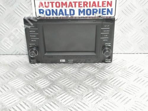 control-unit-vw-golf-vii-5g1-bq1-be1-be2-2012-2013-2014-2015-2016-2017-2018-2019-2020-2021-40357885 main image