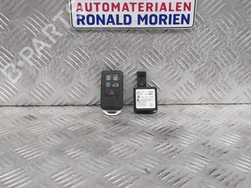 Used Electronic module Electronic module VOLVO V40 Cross Country (526) D2 (114 hp) 40367482 40367482