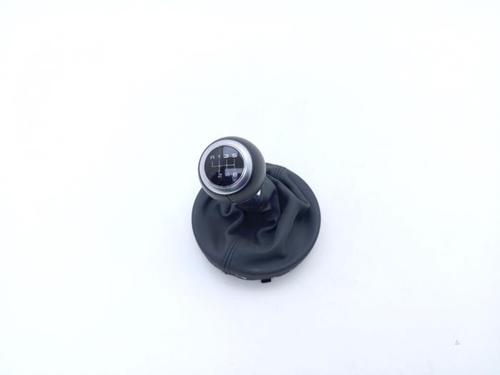 shift-knob-audi-tt-fv3-fvp-2014-40383862 main image