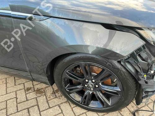 right-front-fenders-land-rover-range-rover-velar-l560-2017-40424222 main image