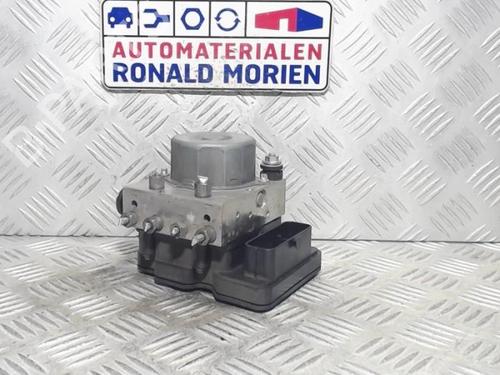 abs-pump-dacia-sandero-ii-2012-40368144 main image