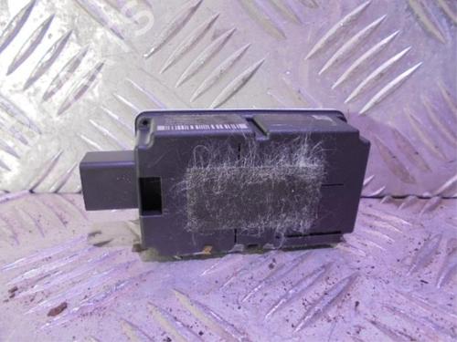electronic-module-volvo-v50-545-2003-2004-2005-2006-2007-2008-2009-2010-2011-2012-40359126 main image