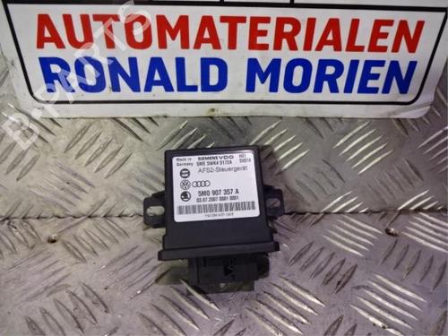 Used Lights ECU Lights ECU VW EOS (1F7, 1F8) 3.2 V6 (250 hp) 40369615 40369615