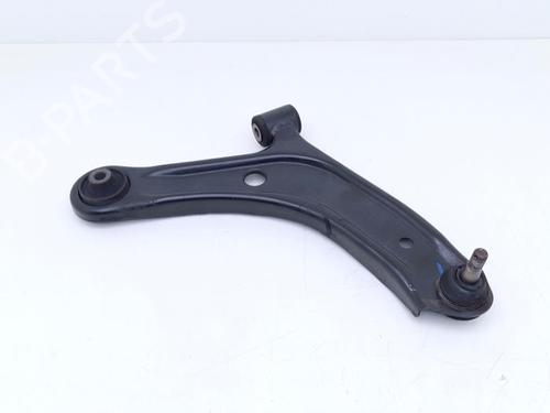 Used Right front suspension arm Right front suspension arm SUZUKI VITARA (LY) 1.4 Hybrid (Mild Hybrid) (APK414) (129 hp) 40481266 40481266