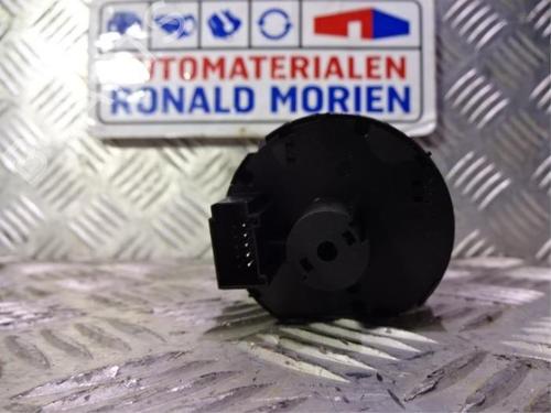 Headlight switch VW AMAROK (2HA, 2HB, S1B, S6B, S7A, S7B, AGD) 2.0 TDI | BP40468845I24 - Image 2