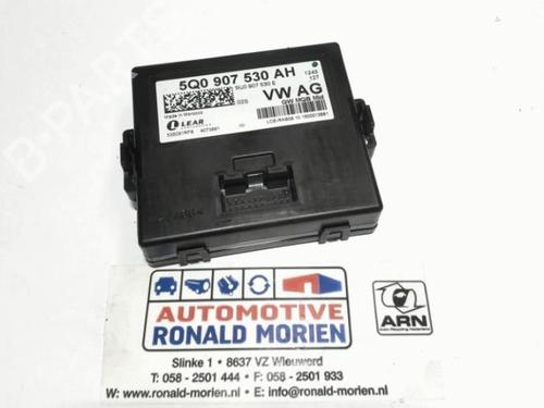 Used Electronic module Electronic module VW GOLF VII (5G1, BQ1, BE1, BE2) 1.6 TDI (110 hp) 40432227 40432227