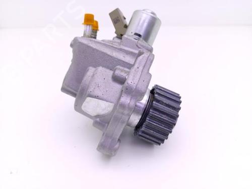 Used Injection pump Injection pump VW GOLF VII (5G1, BQ1, BE1, BE2) 1.6 TDI (90 hp) 40375429 40375429