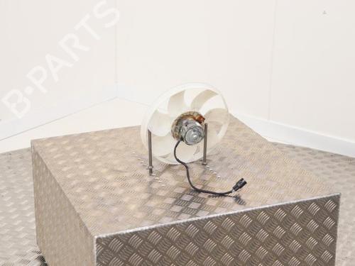 Radiator fan PEUGEOT 108 1.0 VTi 72 | BP40390564M35 - Image 4