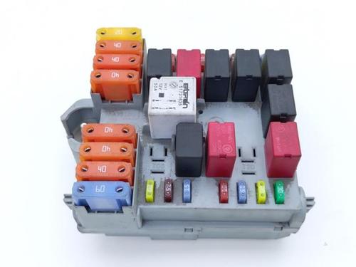 Used Fuse box Fuse box FIAT CROMA (194_) 1.9 D Multijet (194AXC1B, 194AXC12) (150 hp) 40372582 40372582
