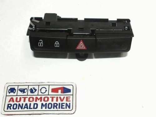 warning-switch-opel-zafira-tourer-c-p12-2011-40361280 main image