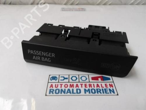 switch-seat-ateca-kh7-khp-2016-40387959 main image