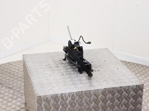 Gear lever VW TOURAN (5T1) 2.0 TDI | BP40403819M90 - Image 6