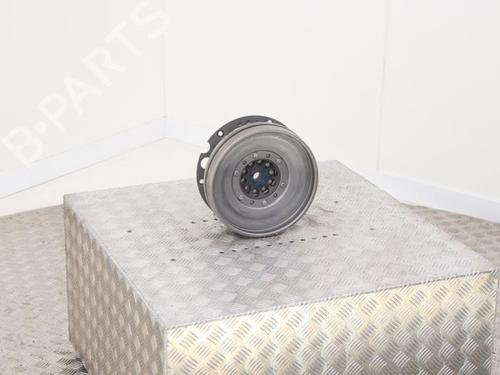 Used Flywheel Flywheel AUDI A4 B9 Avant (8W5, 8WD) 2.0 TFSI quattro (252 hp) 40407170 40407170