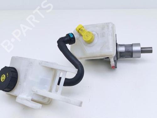 brake-master-cylinder-opel-zafira-tourer-c-p12-2011-40367647 main image