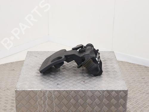 Used Air filter box Air filter box RENAULT CLIO V (B7_) 1.6 E-TECH 145 (B7MU) (143 hp) 40407055 40407055