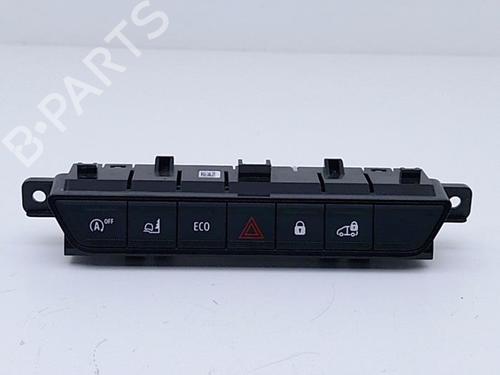 warning-switch-renault-master-iv-van-f8__-2024-40480789 main image