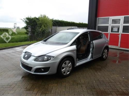 Right taillight SEAT LEON (1P1) 1.6 TDI | BP40390787C35  - Image 8
