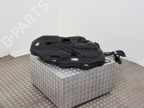 fuel-tank-toyota-corolla-estate-_e21_-2019-40420443 main image