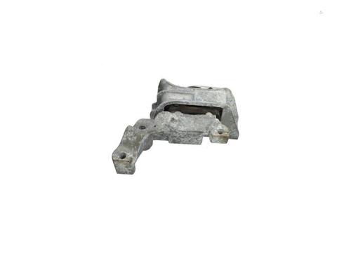 Used Engine mount Engine mount NISSAN JUKE (F15) 1.6 (117 hp) 40379278 40379278