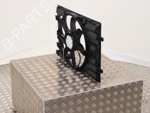 Used Radiator fan Radiator fan VW GOLF VII (5G1, BQ1, BE1, BE2) 2.0 GTI (220 hp) 40391650 40391650
