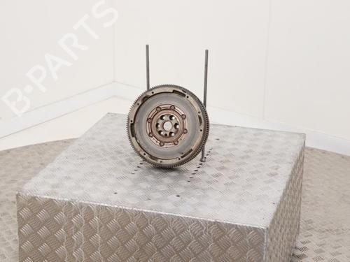 flywheel-vw-golf-vii-5g1-bq1-be1-be2-2012-2013-2014-2015-2016-2017-2018-2019-2020-2021-40400677 main image