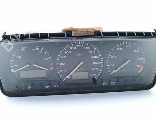 Used Instrument cluster Instrument cluster VW CORRADO (53I) 2.9 VR6 (190 hp) 40479515 40479515