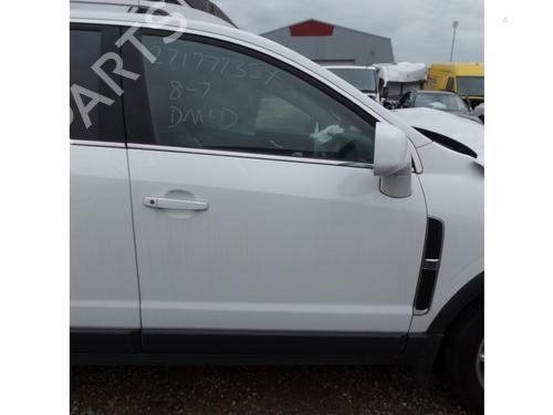 Fuse box OPEL ANTARA A (L07) 2.2 CDTi 4x4 | BP40372472E1 - Image 6