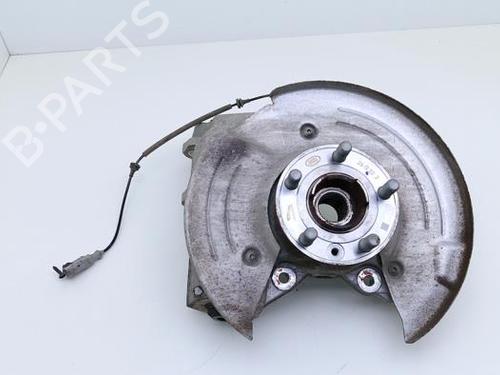 left-rear-steering-knuckle-jaguar-e-pace-x540-2017-40480138 main image