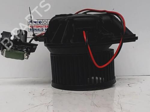 Used Heater blower motor Heater blower motor NISSAN PRIMASTAR Van (X83) 2.0 dCi 115 (114 hp) 40472131 40472131