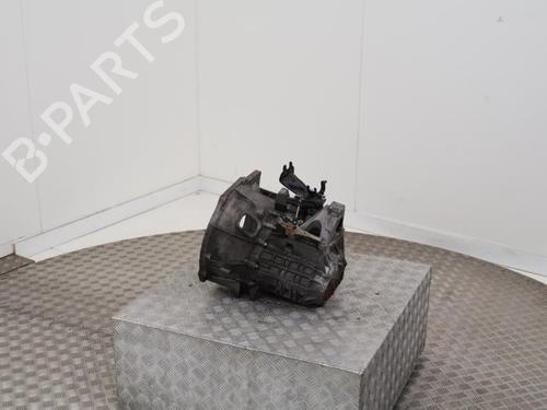 Used Gearbox Gearbox VOLVO V50 (545) 1.6 D (110 hp) 40383276 40383276