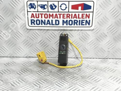 Used Electronic module Electronic module VW PHAETON (3D1, 3D2, 3D3, 3D4, 3D6, 3D7, 3D8, 3D9) 5.0 V10 TDI 4motion (313 hp) 40428477 40428477