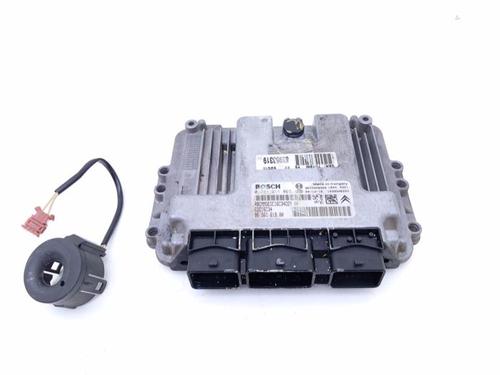 engine-control-unit-ecu-peugeot-307-3ac-2000-2001-2002-2003-2004-2005-2006-2007-2008-2009-2010-2011-2012-40471127 main image