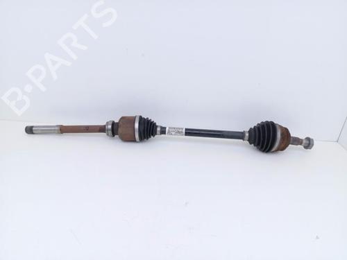 Used Right front driveshaft Right front driveshaft PEUGEOT 2008 II (UD_, US_, UY_, UJ_, UR_, UC_) 1.2 PureTech 100 (USHNK) (101 hp) 40480069 40480069
