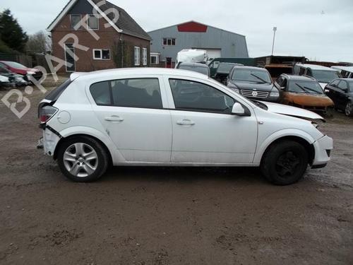 right-rear-door-opel-astra-j-p10-2009-2010-2011-2012-2013-2014-2015-2016-40430483 main image