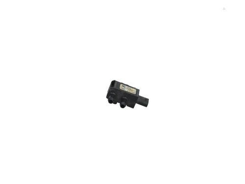 Used Electronic sensor Electronic sensor PEUGEOT 3008 II SUV (MC_, MR_, MJ_, M4_) 1.2 THP/ PureTech 130 (MRHNSM, MRHNSU, MRHNSJ, MRHNYW,... (131 hp) 40477032 40477032
