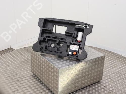 jack-kit-suzuki-sx4-s-cross-jy-2013-40477788 main image
