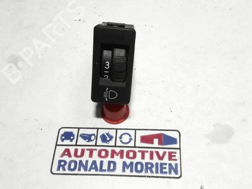 headlight-switch-peugeot-208-i-ca_-cc_-2012-2013-2014-2015-2016-2017-2018-2019-2020-2021-40358760 main image