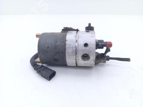 brake-master-cylinder-audi-allroad-c5-4bh-2000-2001-2002-2003-2004-2005-40367598 main image
