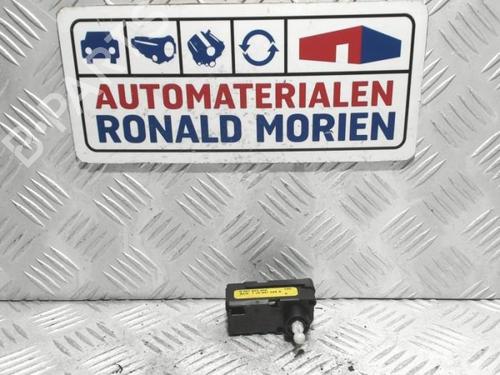Used Headlight adjuster motor Headlight adjuster motor VW TRANSPORTER T5 Bus (7HB, 7HJ, 7EB, 7EJ) 1.9 TDI (85 hp) 40427227 40427227