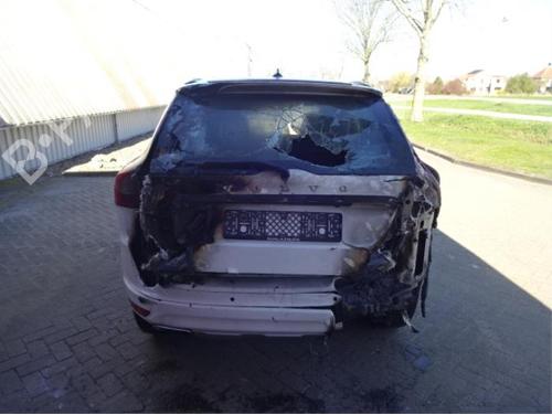 Switch VOLVO XC60 I SUV (156) T5 | BP40361892I30 - Image 8
