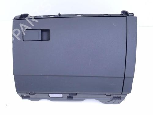 glove-box-vw-golf-viii-cd1-da1-2019-40425541 main image