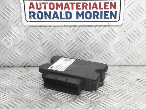 electronic-module-porsche-panamera-970-2009-2010-2011-2012-2013-2014-2015-2016-2017-40469365 main image