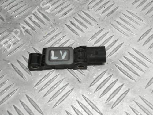 Used Electronic sensor Electronic sensor VW PHAETON (3D1, 3D2, 3D3, 3D4, 3D6, 3D7, 3D8, 3D9) 5.0 V10 TDI 4motion (313 hp) 40367317 40367317